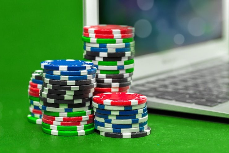 Antarmuka deposit OVO pada platform token4d dengan meja dealer Dragon Tiger di latar belakang